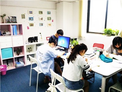 武漢如何申請(qǐng)美國(guó)高中留學(xué),美國(guó)高中留學(xué)指南,美國(guó)高中留學(xué)咨詢,武教國(guó)際留學(xué)圖片|武漢如何申請(qǐng)美國(guó)高中留學(xué),美國(guó)高中留學(xué)指南,美國(guó)高中留學(xué)咨詢,武教國(guó)際留學(xué)產(chǎn)品圖片由武漢教育國(guó)際交流合作中心公司生產(chǎn)提供-